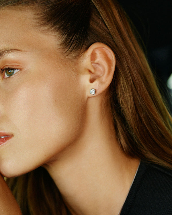 Gemma Studs Gold