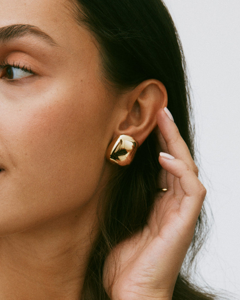 Mira Studs L Gold