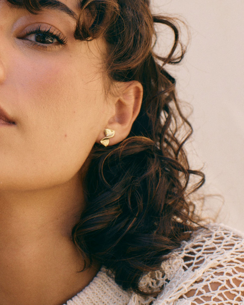 Nuvole Studs S Gold