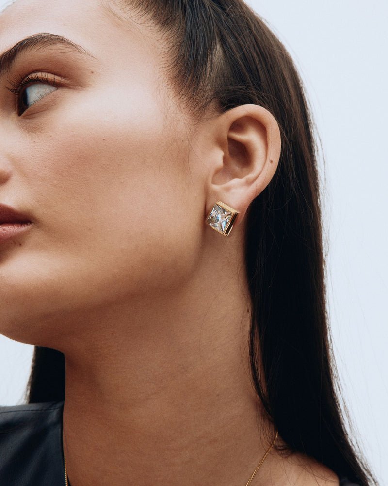 Pantheon Studs Gold