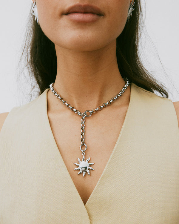 Loop Charm Chain L Necklace Steel