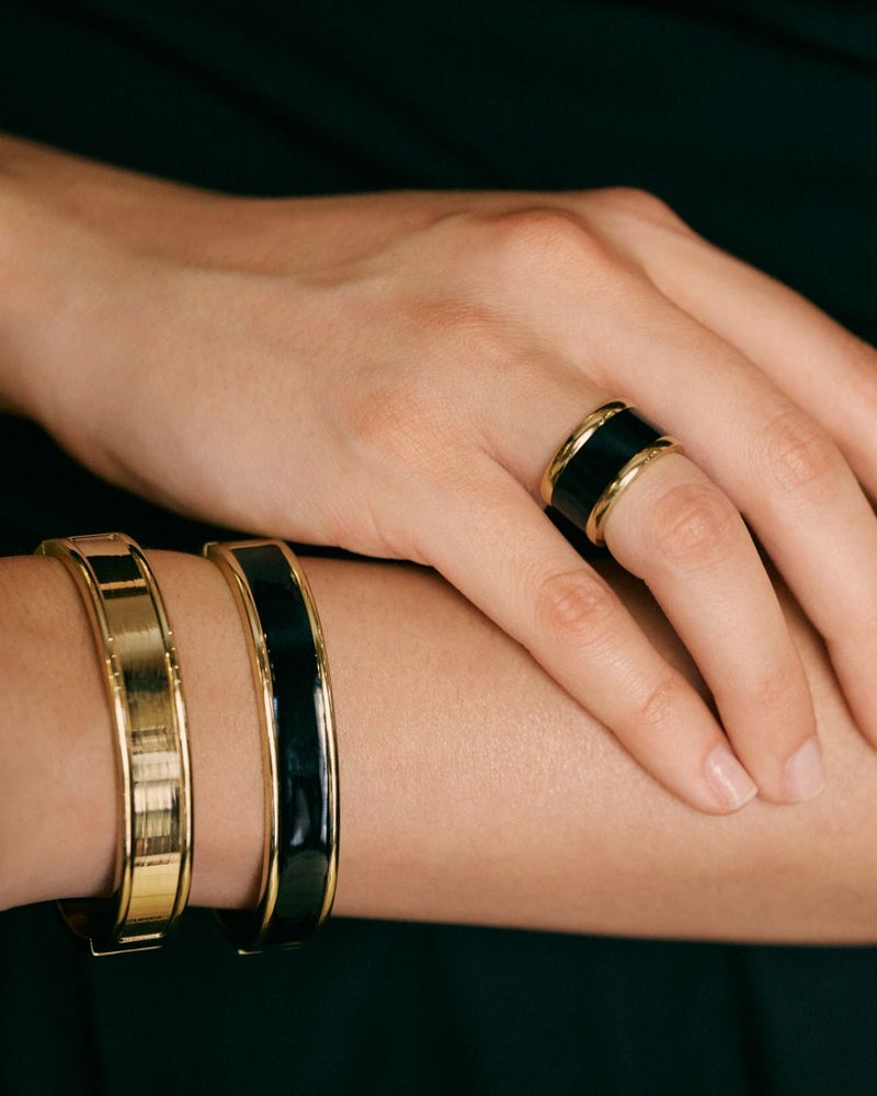 Frame Enamel Bangle Black Gold